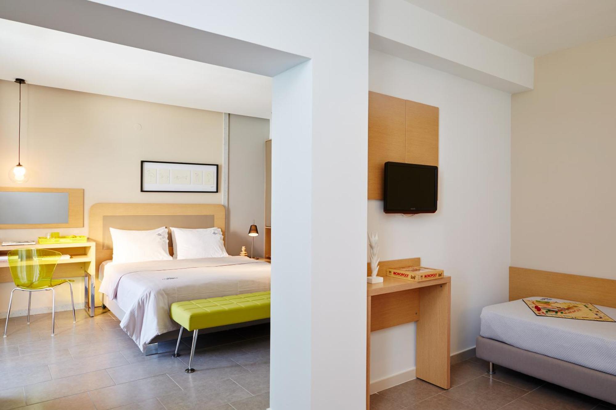 Margarita Sea Side Hotel Kallithea  الغرفة الصورة